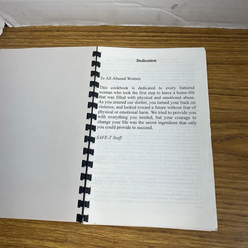 VTG SAFE-T From Our Home To Yours East Texas Regional Community Cookbook B3-0020